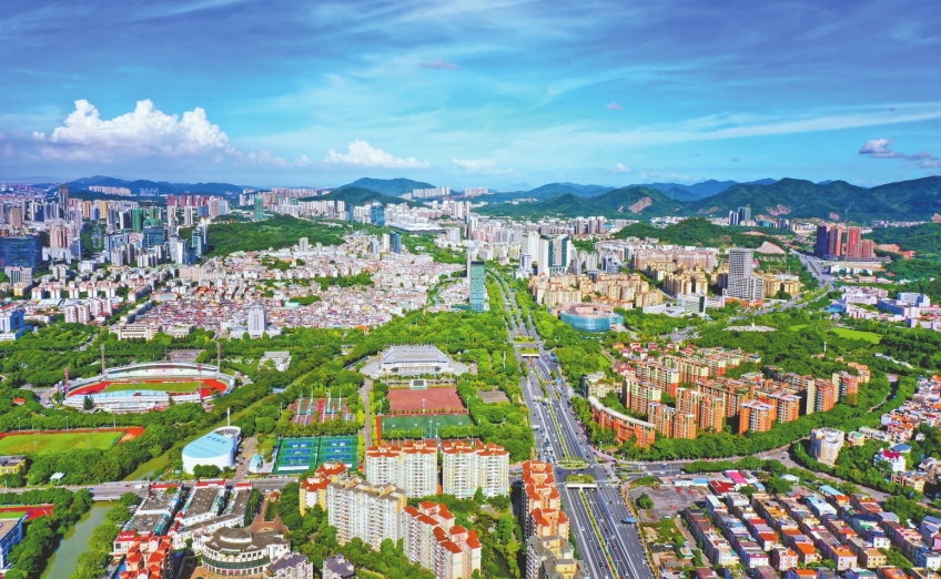 第六次荣膺全国文明城市称号，彰显出中山推进城市治理体系和治理能力现代化的信心和决心。.jpg
